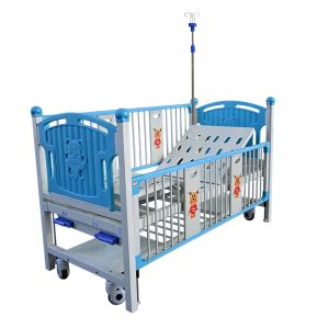 Alternative view of Pat spital pediatric cu 2 manivele